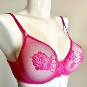 Vintage Christian Dior full Cup Demi Lace Bra with Pink lace Roses